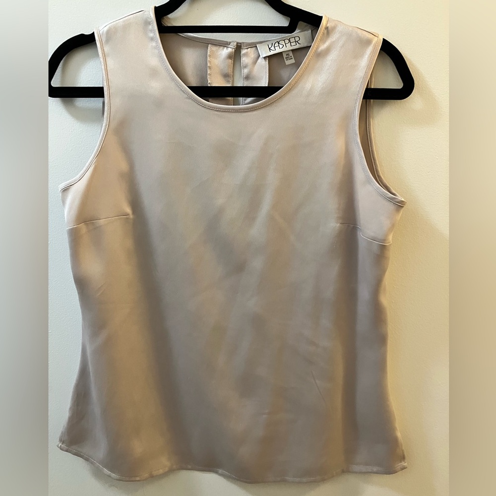 Kasper Women's Cream Silky Sleeveless Top